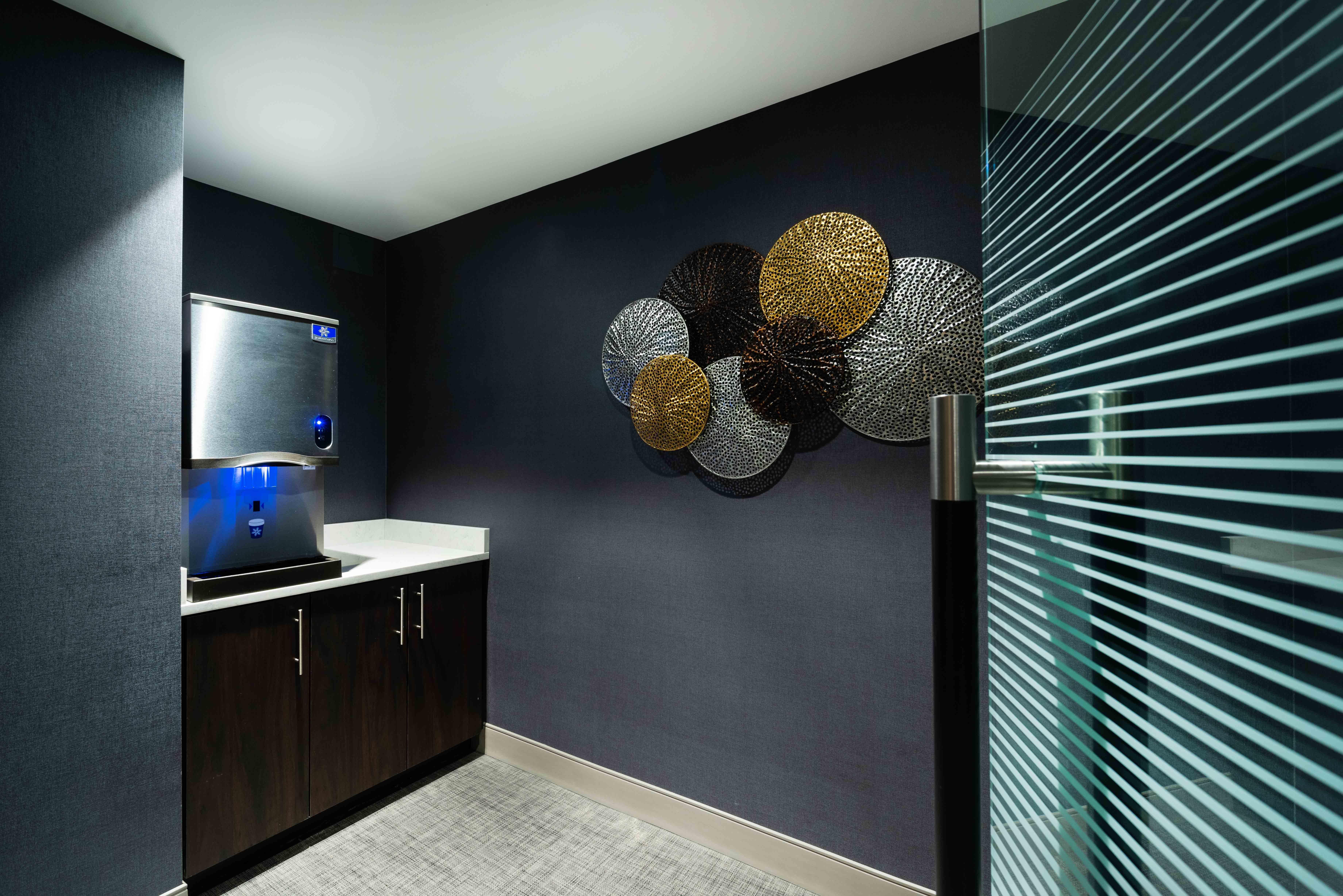 Holiday Inn Express - Boston South - Quincy By Ihg Bagian luar foto